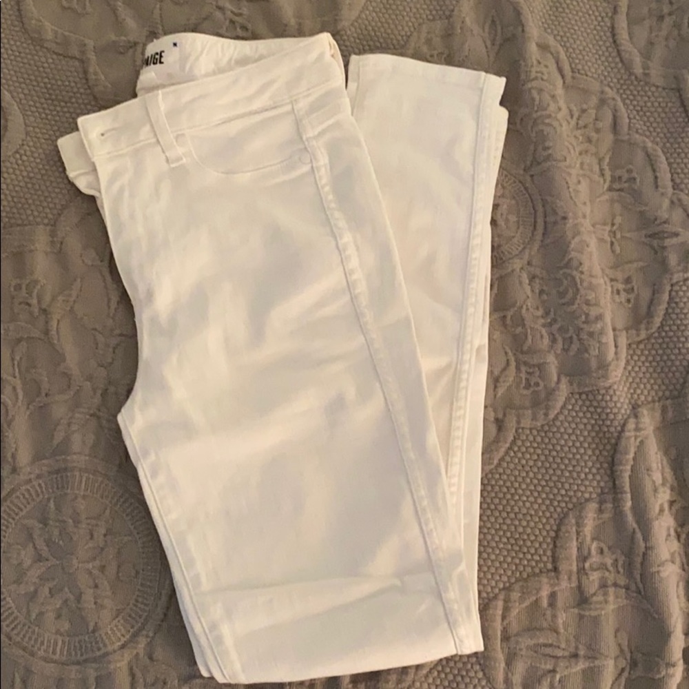 SOLD! Paige denim white Hoxton ankle jeans